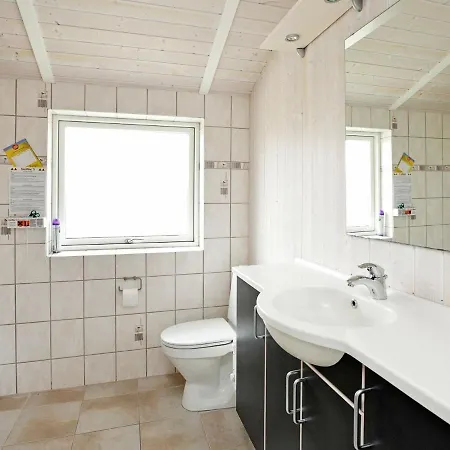 10 Person In Rudk Bing Spodsbjerg