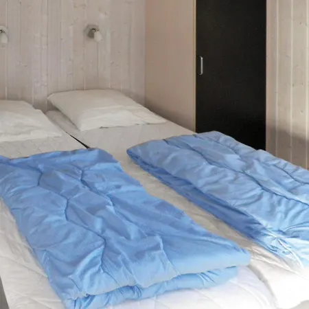 10 Person In Rudkobing-by Traum Spodsbjerg